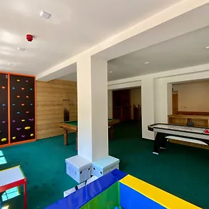 https://pindl-lodge.spindleruvmlyn-hotels.com